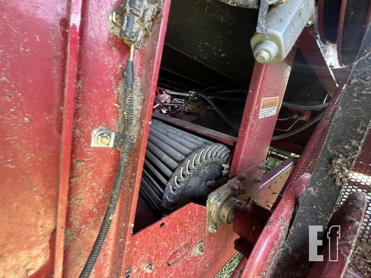 2006-case-ih-2388-image-35