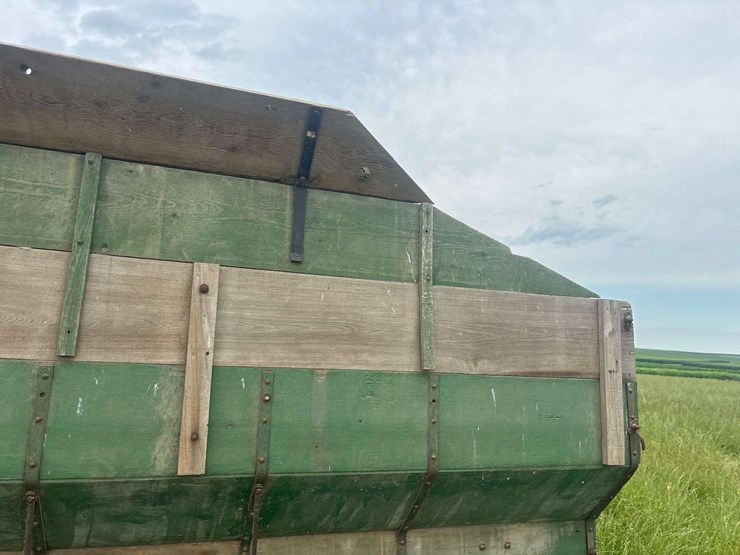 john-deere-flare-box-and-running-gear-image-34