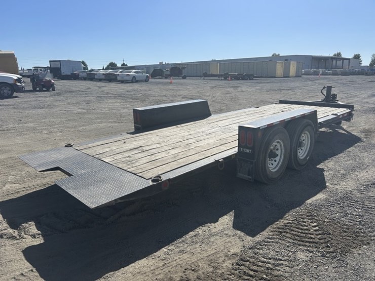 2021-towmaster-t-12dt-image-5