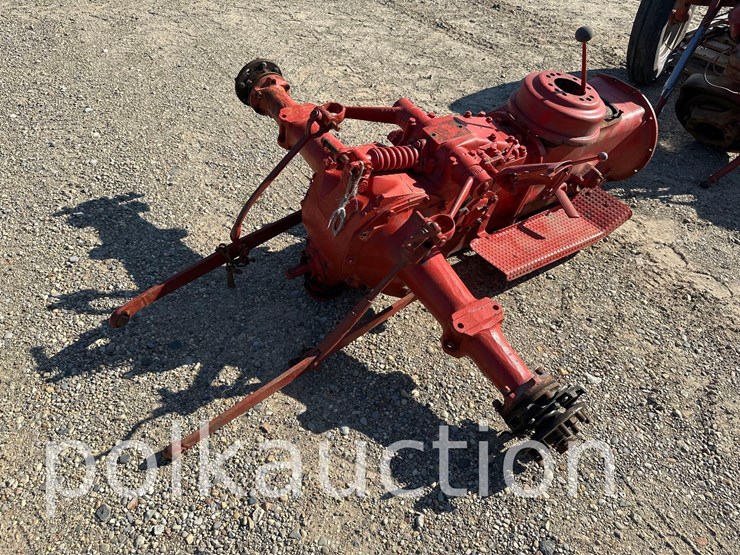 2105-ford-8n-image-7