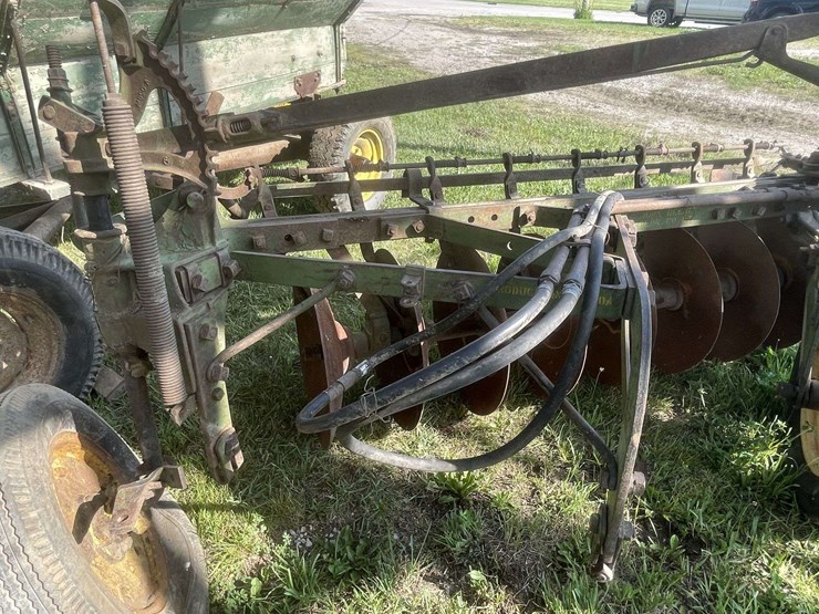 john-deere-disk-plow-image-35