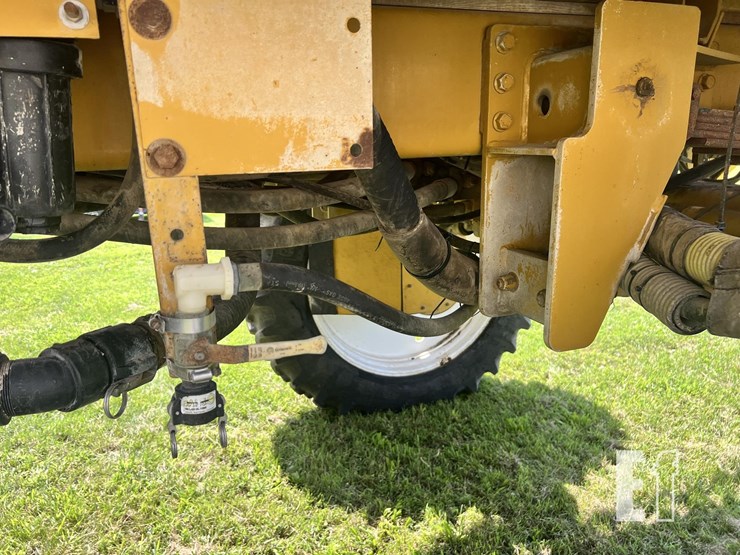 ag-chem-rogator-854-image-38