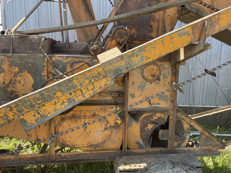 minneapolis-moline-1200-corn-sheller-image-104
