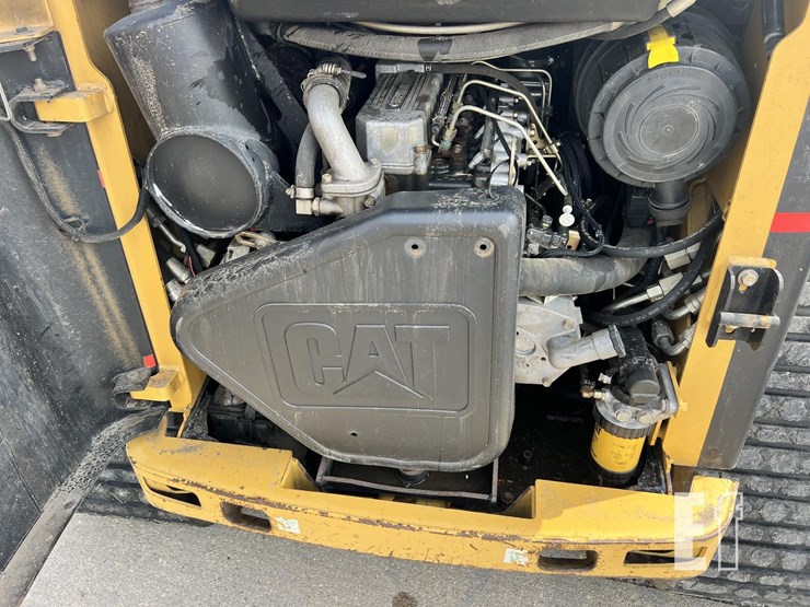 2004-caterpillar-277b-image-8
