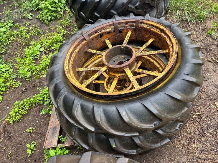 (2)-11-36-tires-on-john-deere-wheels-image-2