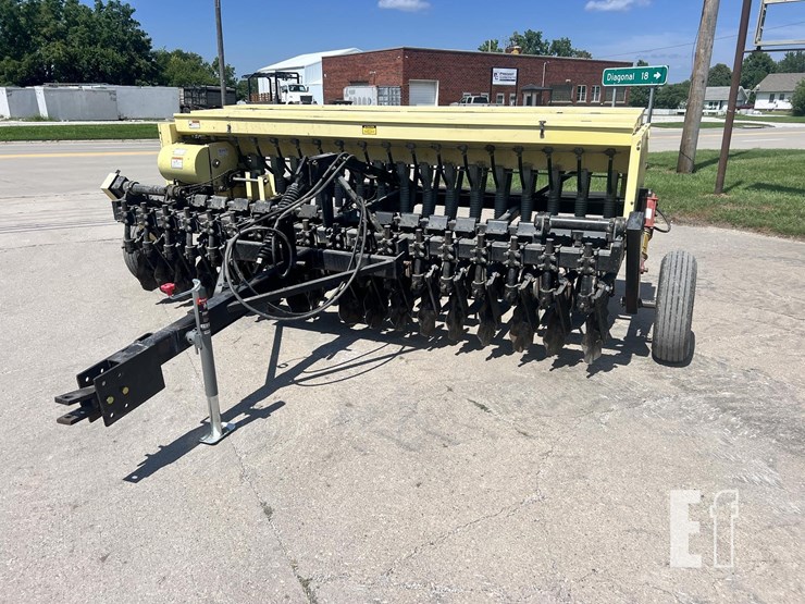 truax-flxii-818-image-1