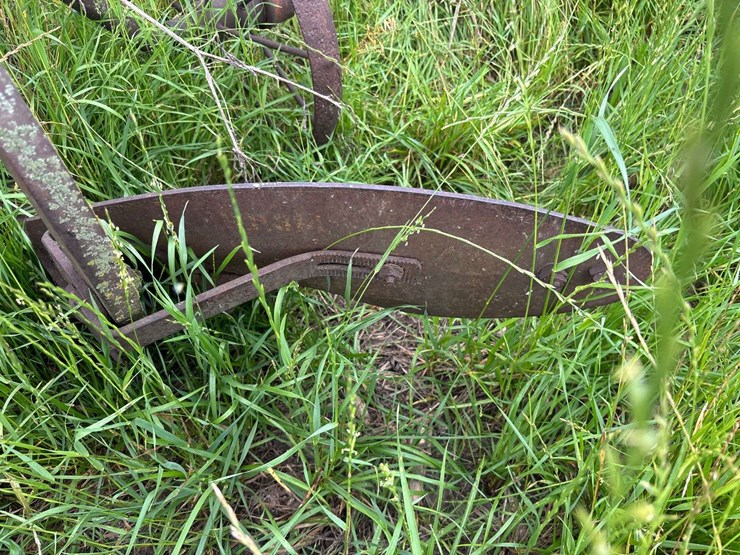 2-bottom-14”-plow-image-14