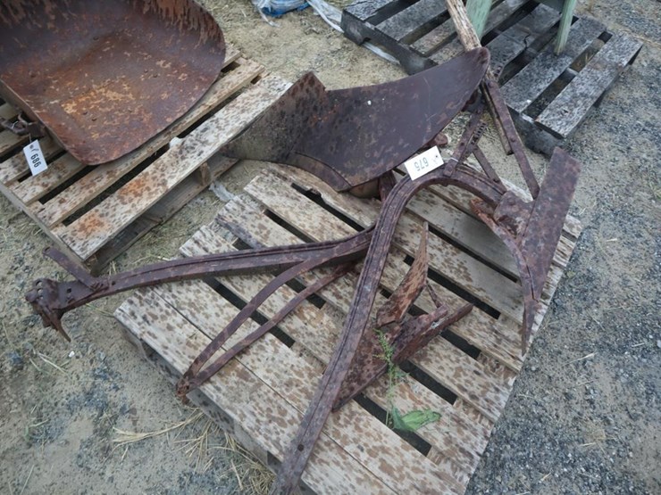 2--1-bottom-plows-image-1