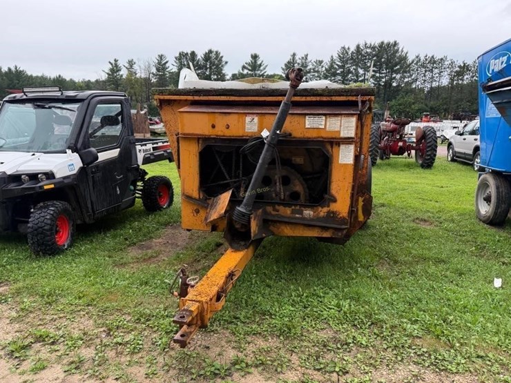kuhn-knight-8118-image-2