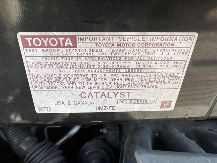 2006-toyota-sienna-le-image-14