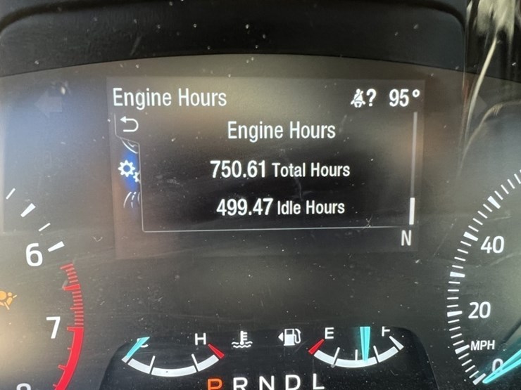 2024-ford-explorer-image-27