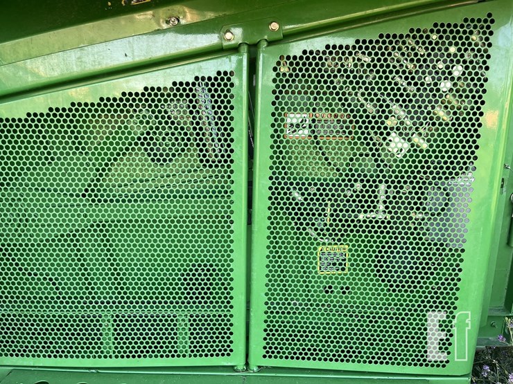 2005-john-deere-9560-sts-image-9