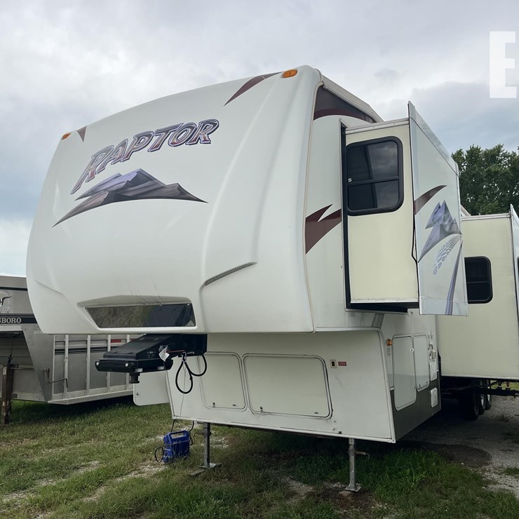 2008 KEYSTONE RV CO RAPTOR 3712TS