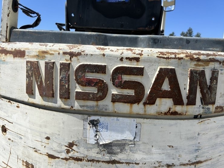 nissan-es35-forklift-image-10