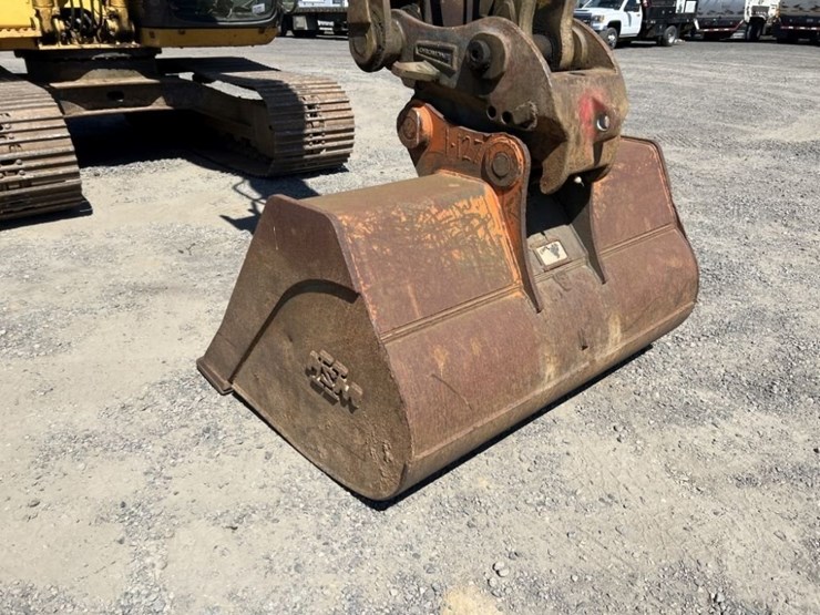 2008-deere-120c-image-11