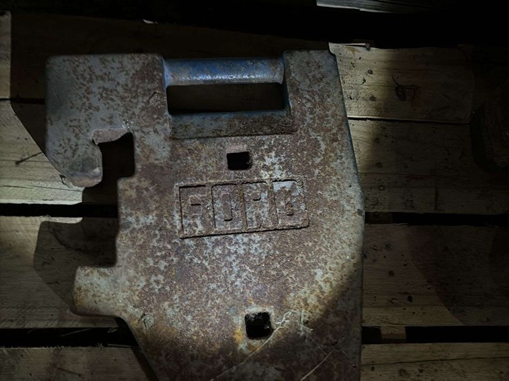 (1)-ford-suitcase-weight-image-9