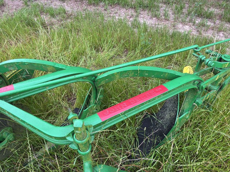 john-deere-14-image-26