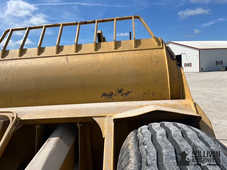 caterpillar-70-image-20