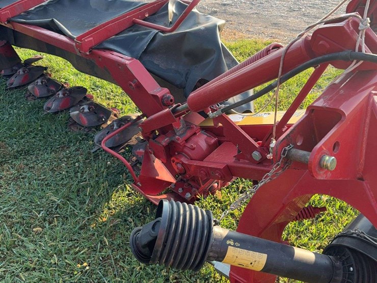 new-holland-h6750-image-4