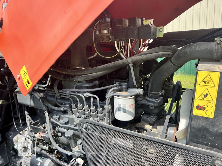 2005-kubota-m125x-image-30