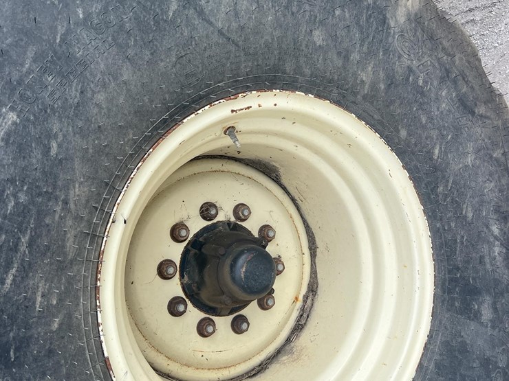 2016-houle-el48-6300-image-19