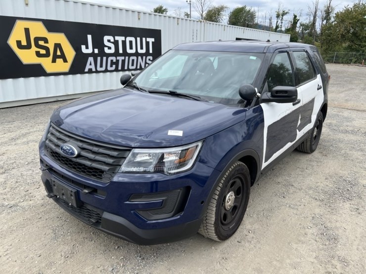 2017-ford-explorer-image-1