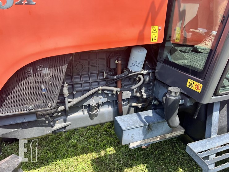 2005-kubota-m125x-image-63