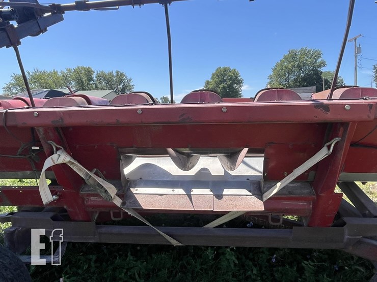 case-ih-1063-image-6