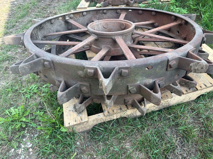 (2)-allis-chalmers-wc-steel-wheels-image-7