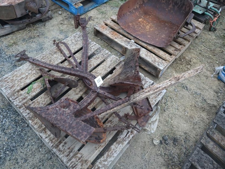 2--1-bottom-plows-image-3