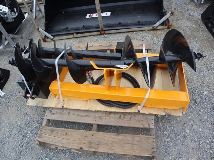 future-skid-steer-auger-image-1