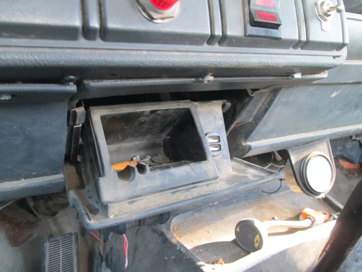 1997-gmc-c70-image-64