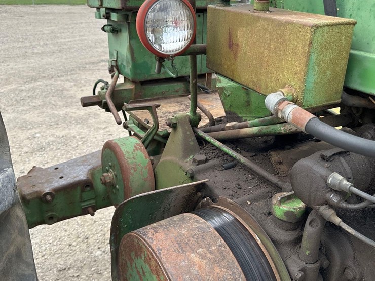 john-deere-60-image-5