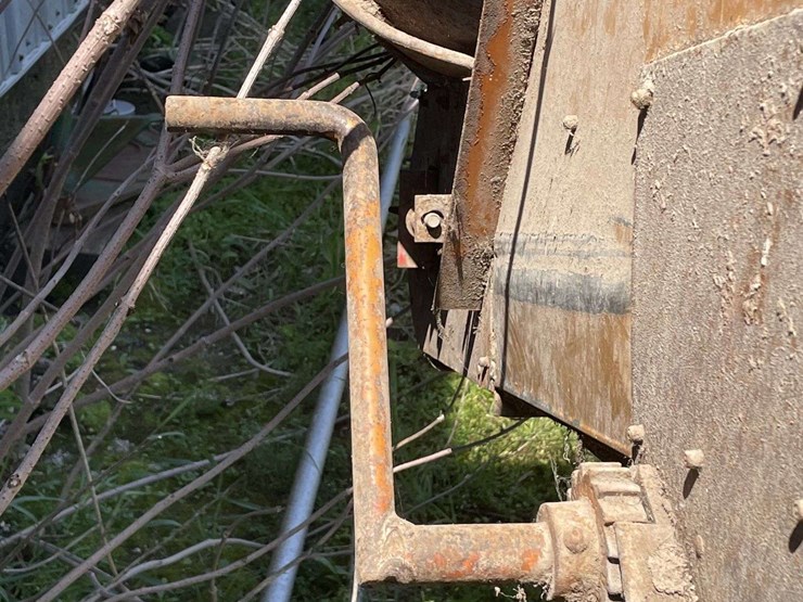 minneapolis-moline-1200-corn-sheller-image-79