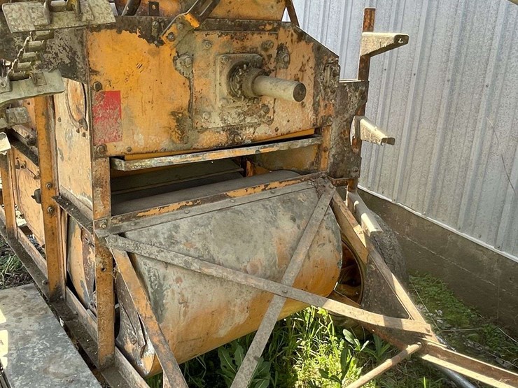 minneapolis-moline-1200-corn-sheller-image-7
