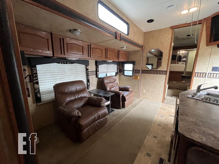2008-keystone-rv-co-raptor-3712ts-image-29