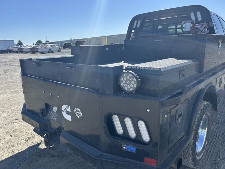 2009-dodge-ram-3500-image-28