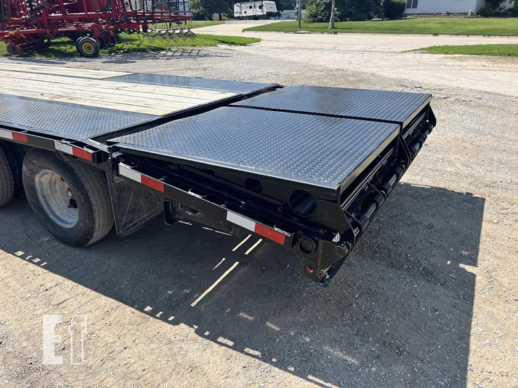 2019-h&h-trailers-20+5-gooseneck-image-13