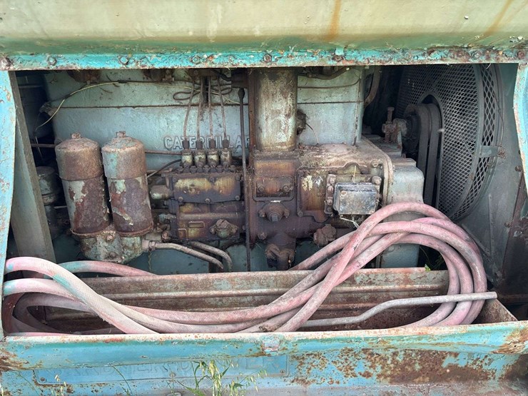 gardner-denver-air-compressor-unit-and-cart-image-46