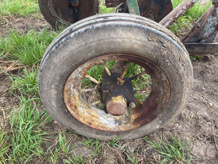 john-deere-14-image-42