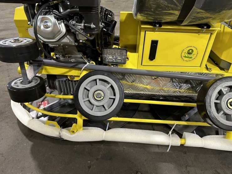 2025-mms-ms80r-ride-on-power-trowel-image-5