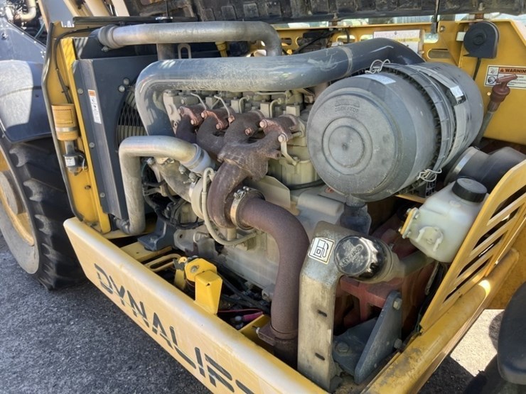 2010-gehl-dl11-44-image-17