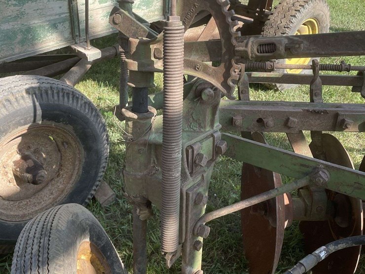 john-deere-disk-plow-image-13