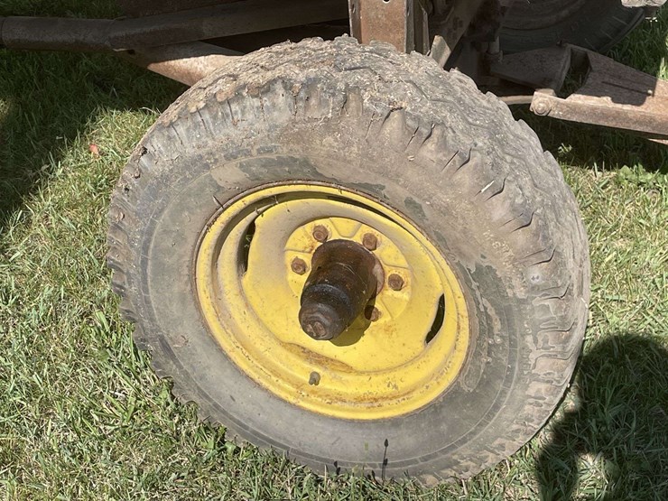 john-deere-triumph-wagon-and-running-gear-image-45