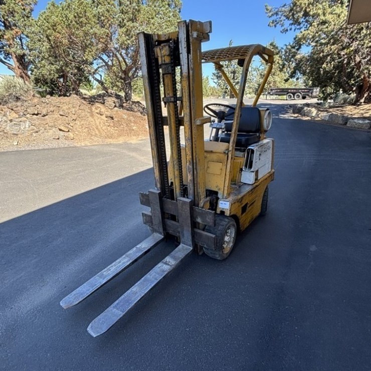 Clark C30B Forklift