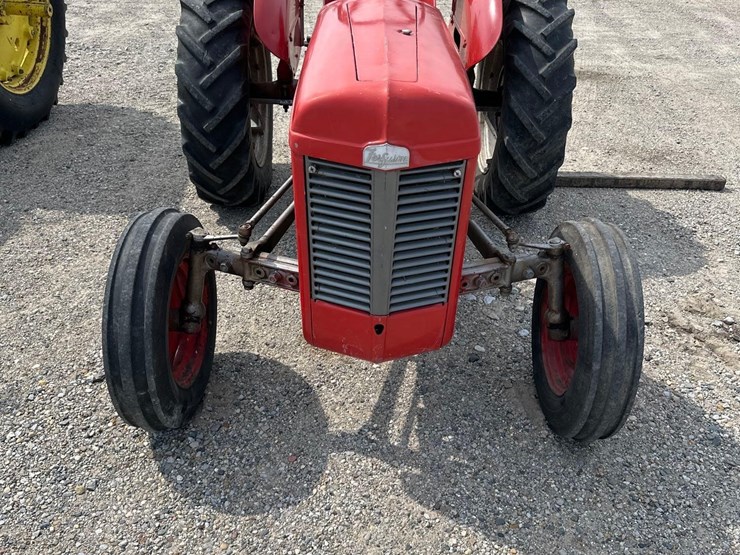 massey-ferguson-35-image-2