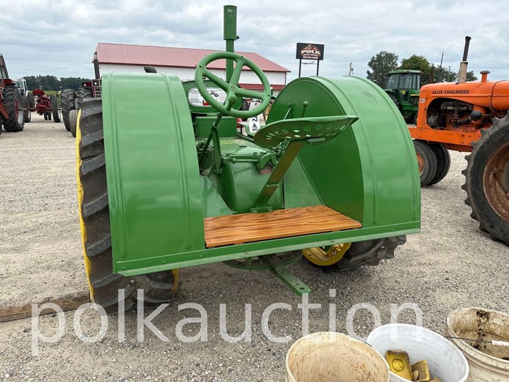 john-deere-d-image-8
