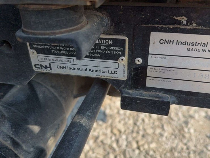 2014-new-holland-workmaster-40-image-9