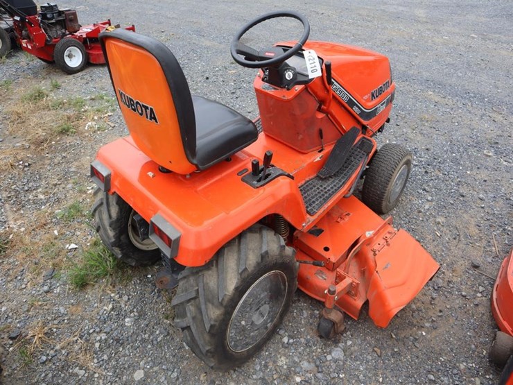 kubota-lawn-tractor-image-8