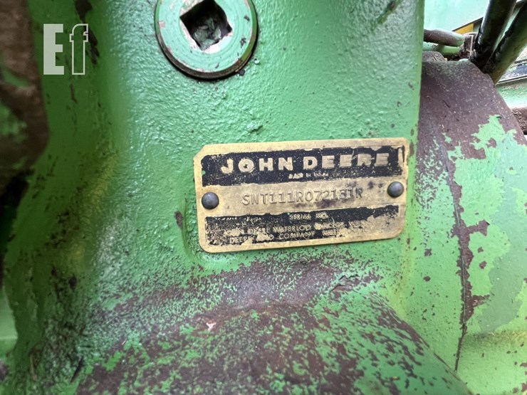 john-deere-3020-image-26